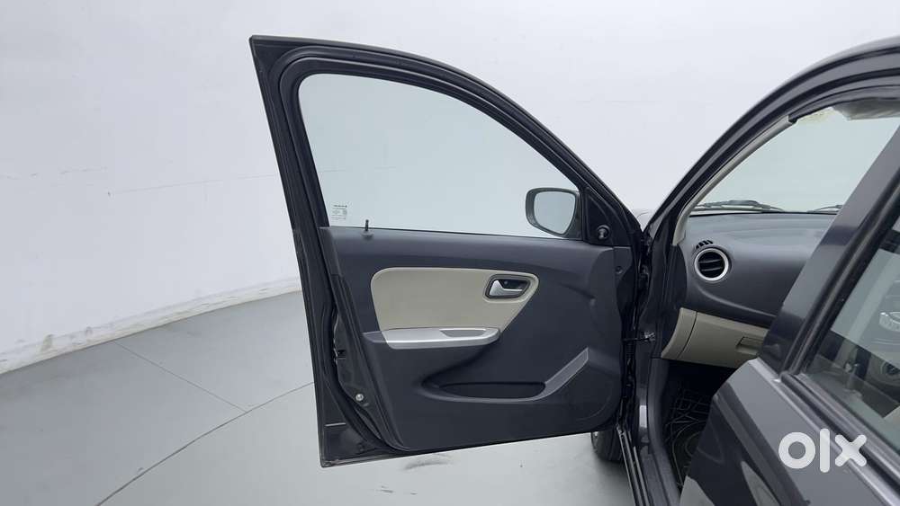 Maruti Suzuki Alto K10 2010-2014 Vxi, 2017, Petrol