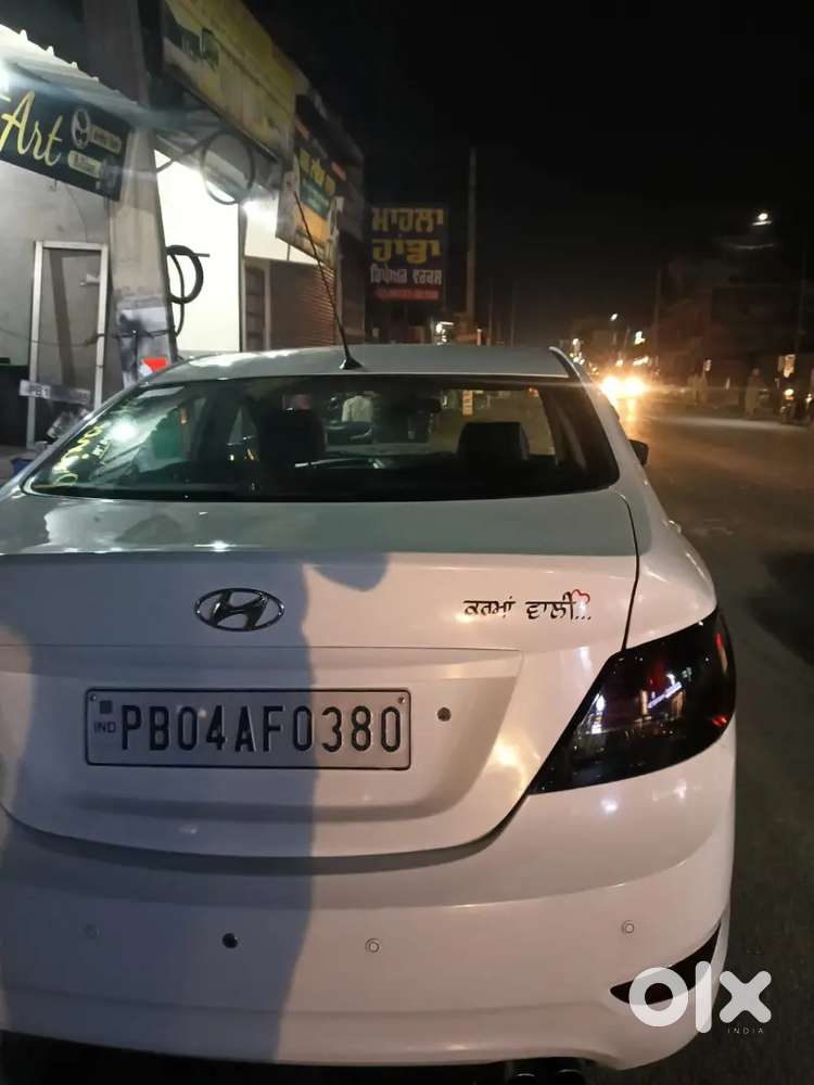 Hyundai Verna 2012 Diesel 110000 Km Driven ..