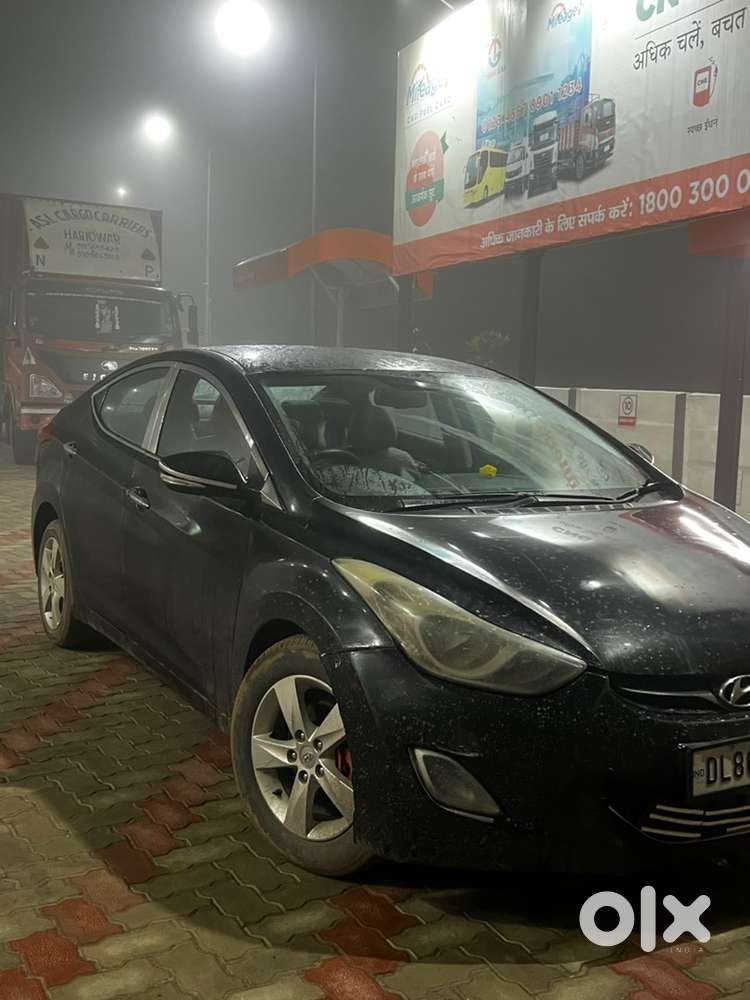Hyundai Elantra Petrol 2014