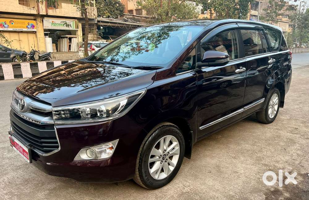 Toyota Innova Crysta 2017 Diesel 120000 Km Driven