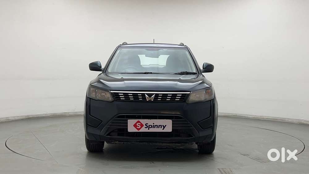 Mahindra Xuv300 W6, 2022, Petrol