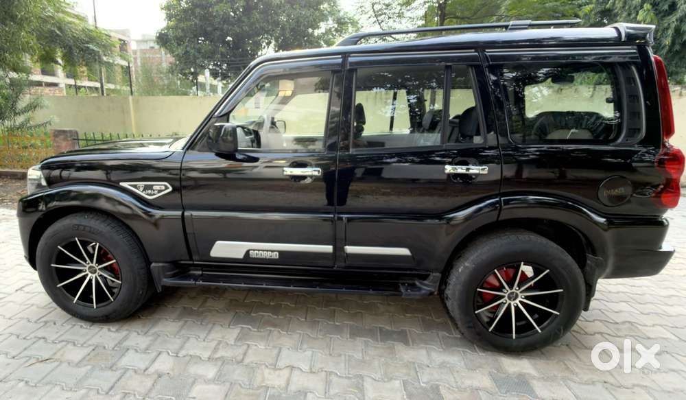 Mahindra Scorpio Classic 2.2 S 11 Mt 7 Cc, 2022, Diesel