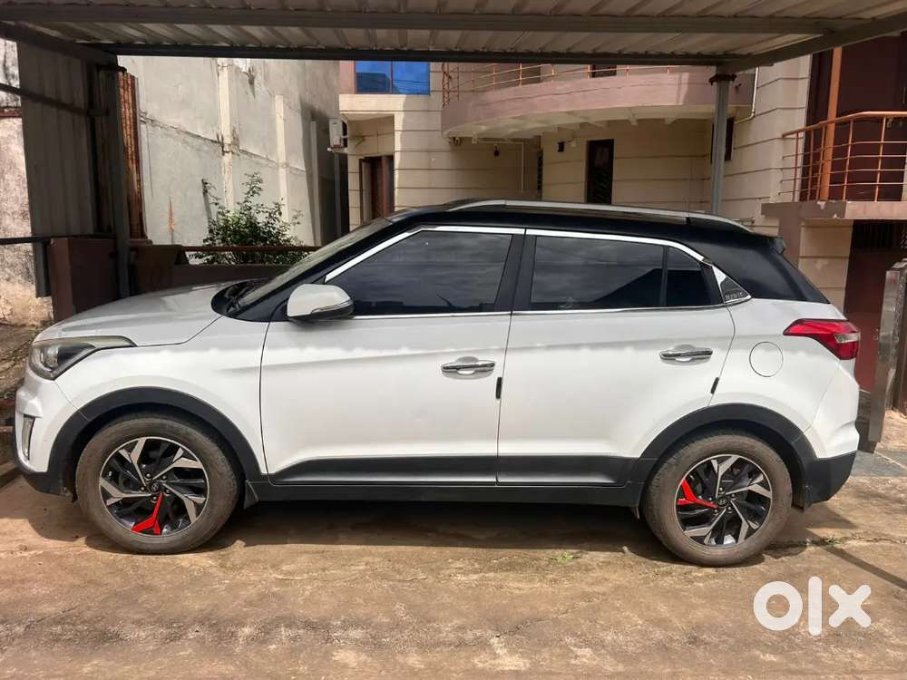 Hyundai Creta 2017 ,with All New Tyres And Battery .