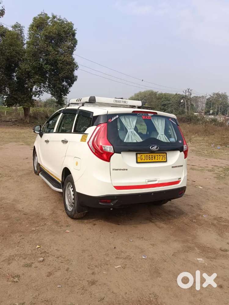Mahindra Marazzo 2023 Diesel Well Maintained