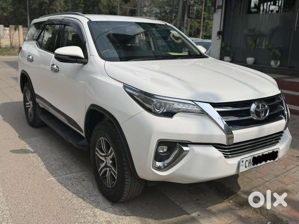 Toyota Fortuner 3.0 4x2 Automatic, 2019, Diesel