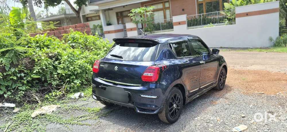 Maruti Suzuki Swift 2021 Petrol 32000 Km Driven