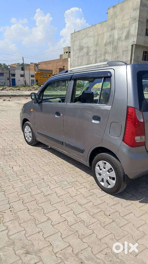 Maruti Suzuki Wagon R Lxi Optional, 2018, Petrol