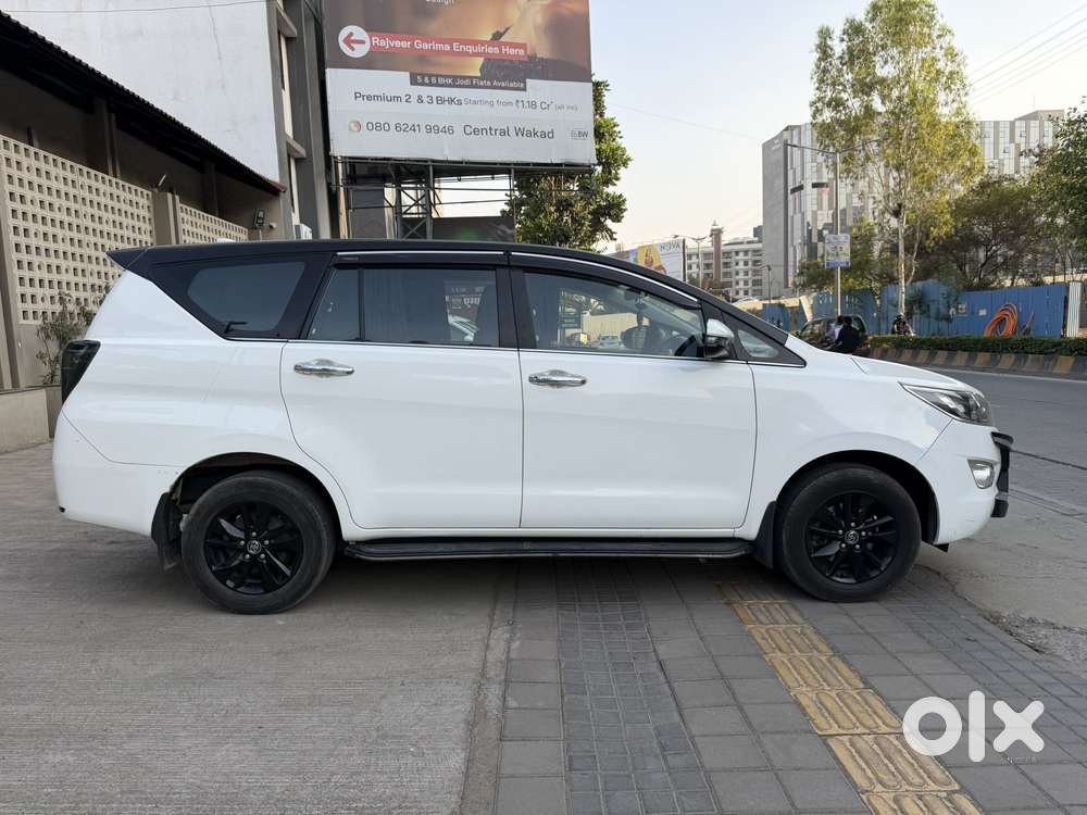 Toyota Innova Crysta 2.4 G Plus Mt 8s, 2020, Diesel