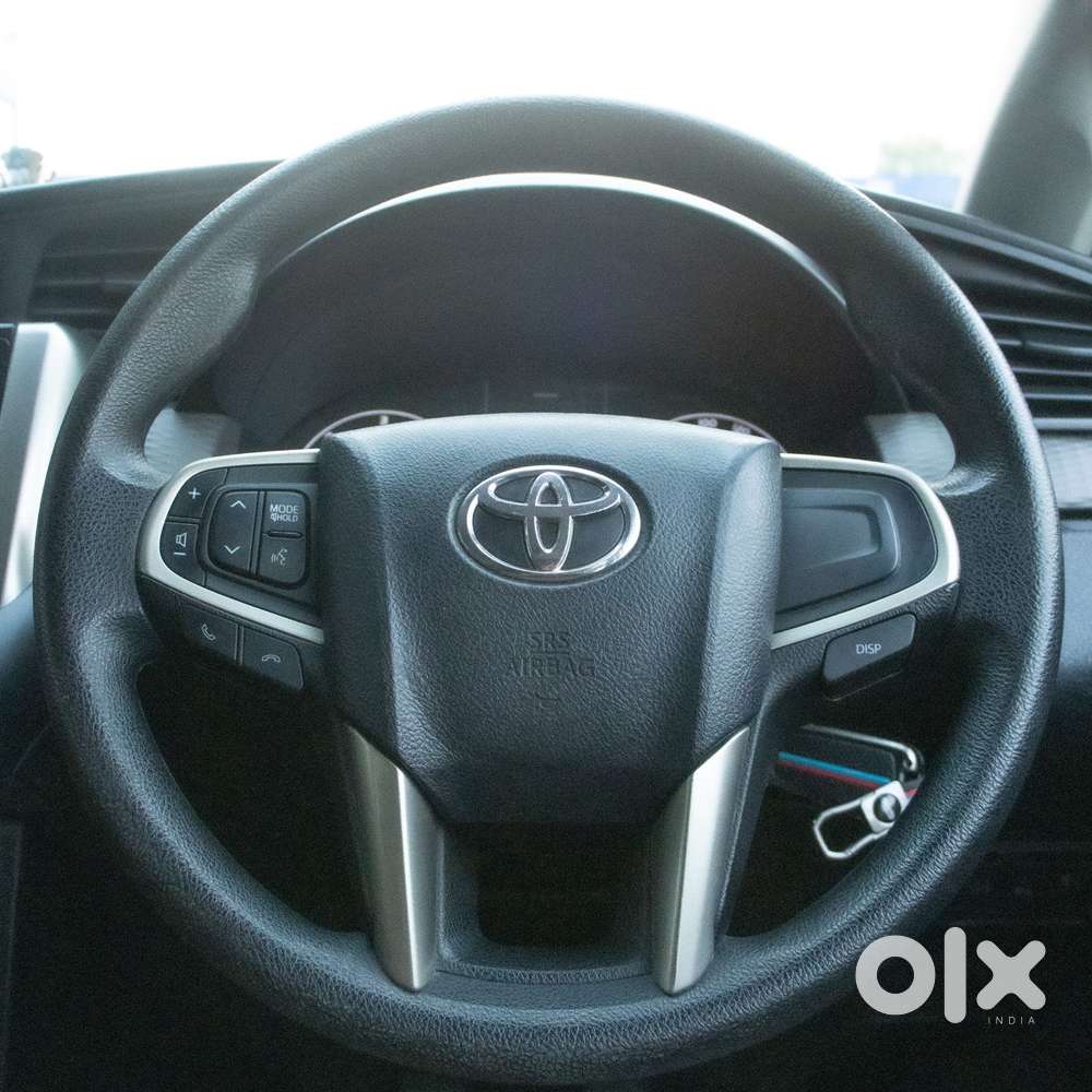 Toyota Innova Crysta 2.4 G Mt 7 Str, 2023, Diesel