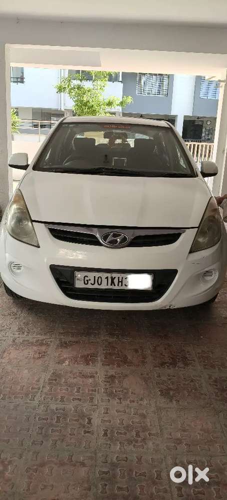 Hyundai I20 November 2010 Petrol/cng 95500 Km Driven