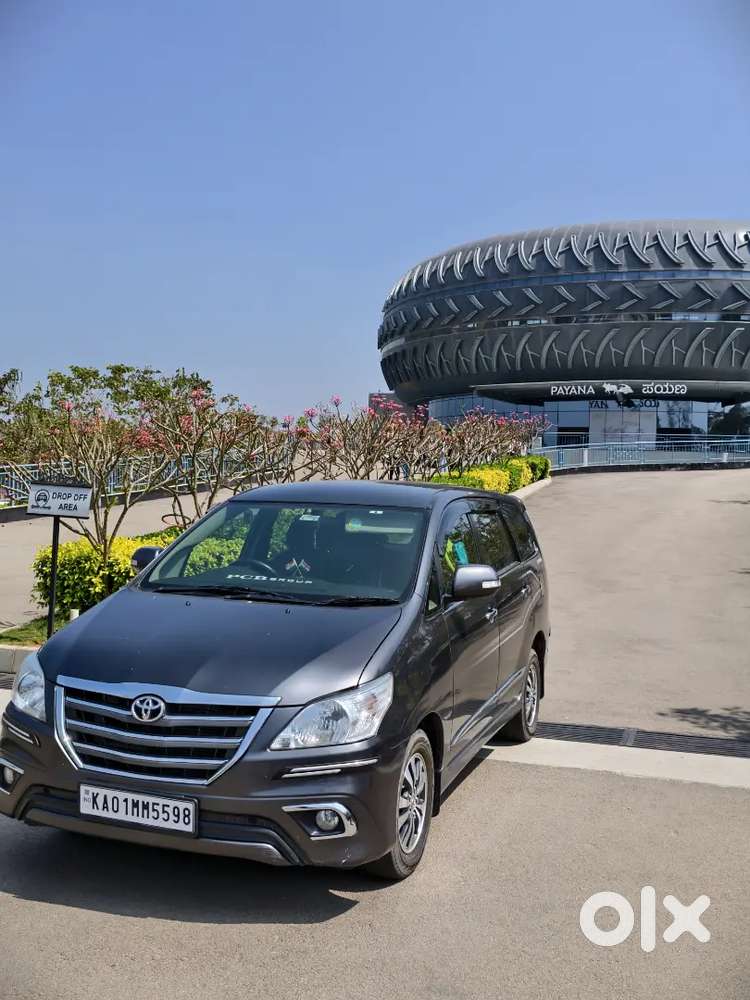 Toyota Innova 2015 Diesel Well Maintained