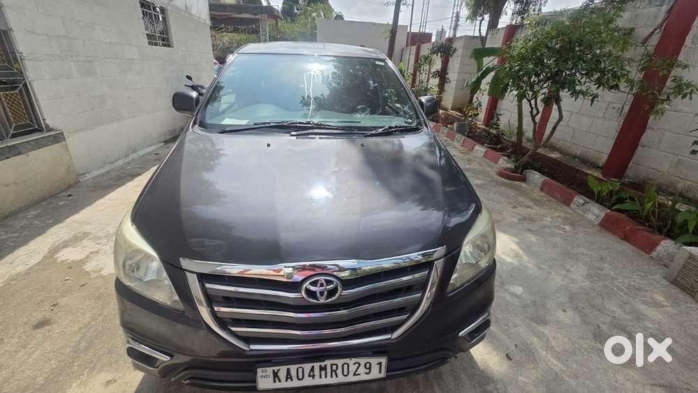 Toyota Innova Diesel 2015