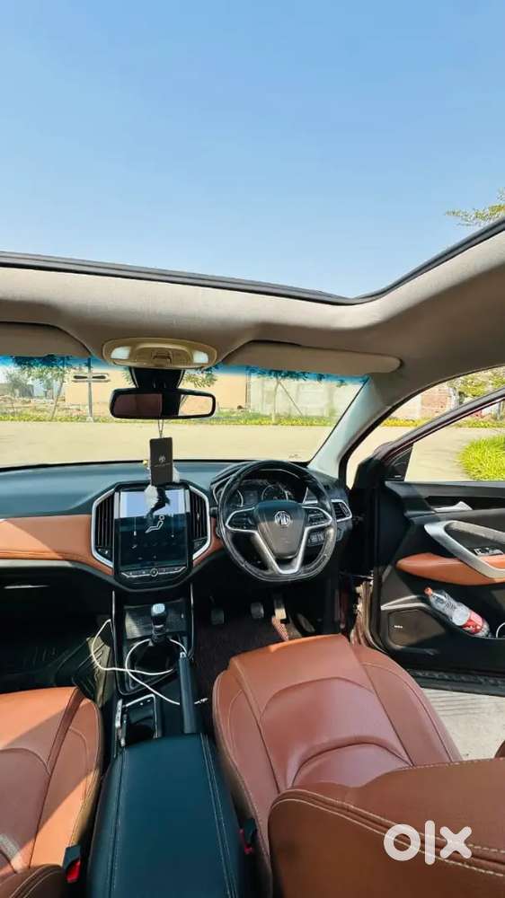 Mg Hector Plus 7 Seater Only 60,000 Driven With Service Record