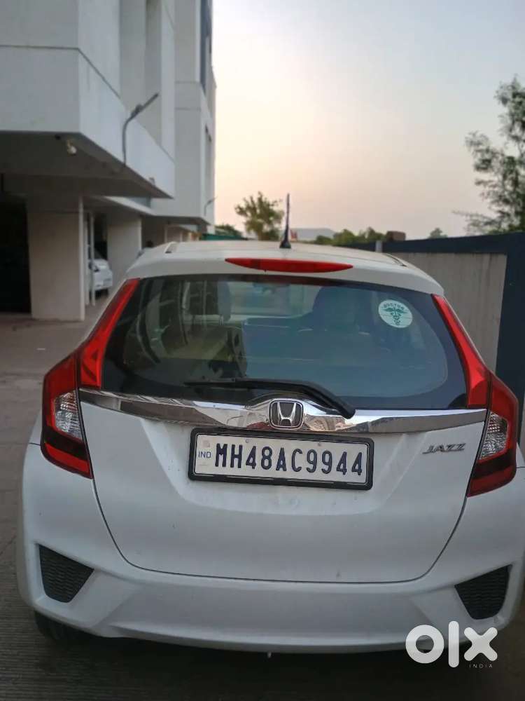 Honda Jazz 2015 Cng & Hybrids Well Maintained