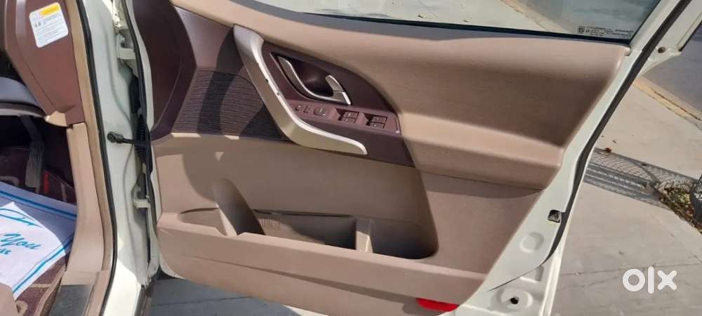 Mahindra Xuv500 W8, 2014, Diesel