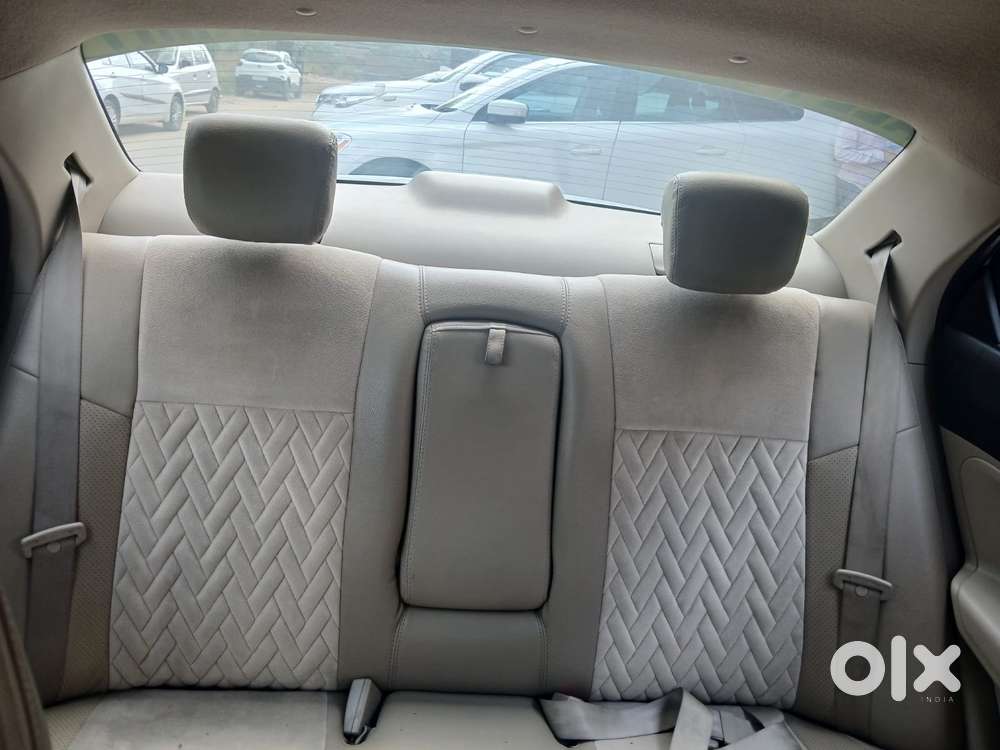 Maruti Suzuki Dzire 1.2 Zxi, 2020, Petrol