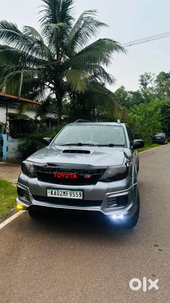 Toyota Fortuner 2011 Diesel  Full Kit  Rare
Color  No Works Pending