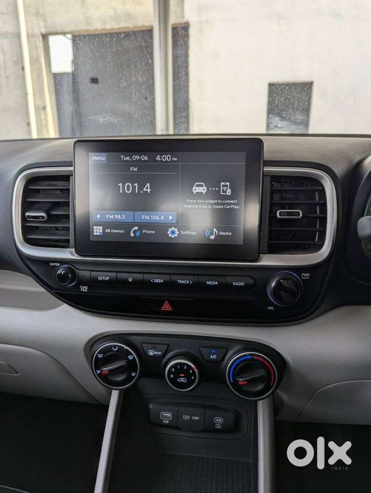 Hyundai Venue, 2024, Petrol
