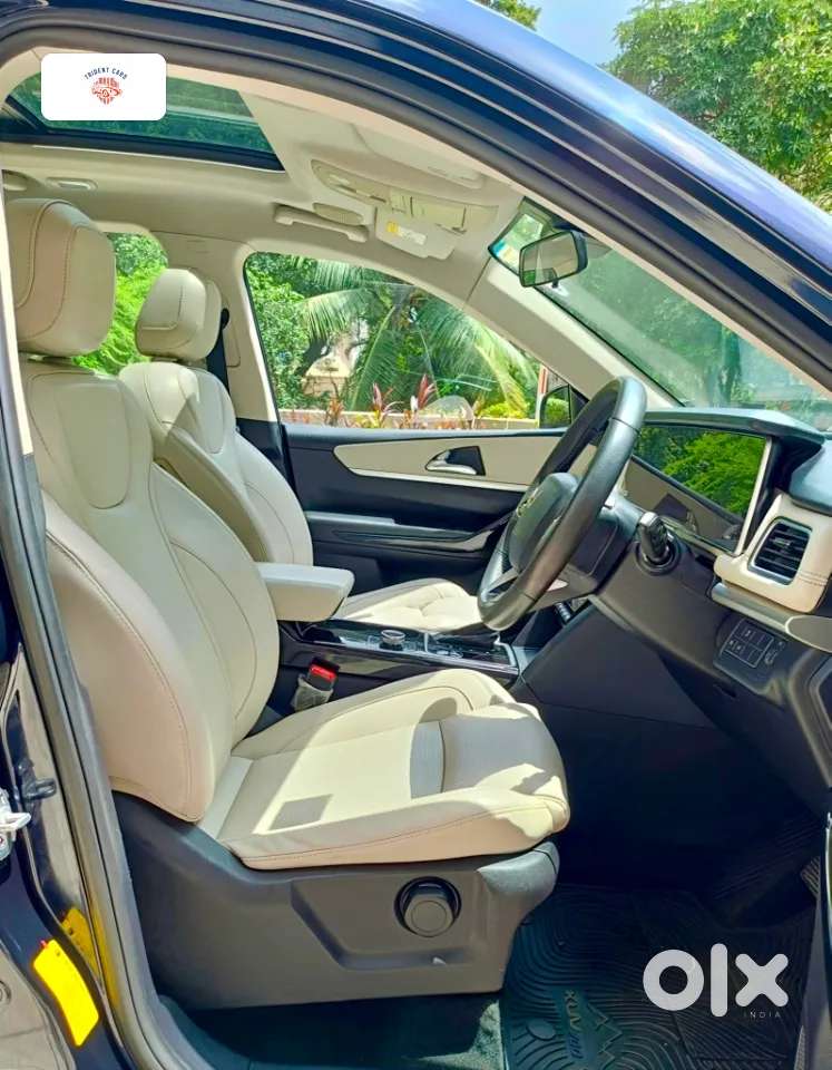 Mahindra Xuv700 2.2 Ax 7 Diesel At Luxury Pack Str, 2023, Diesel