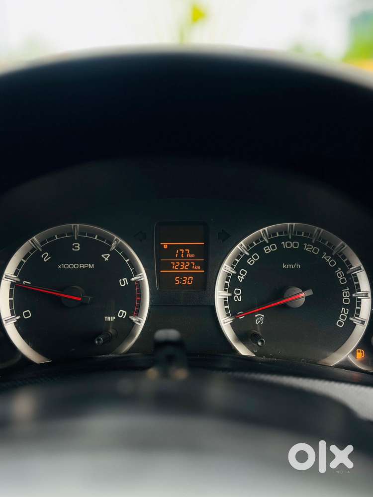 Maruti Suzuki Swift Dzire Vdi Bsiv, 2014, Diesel