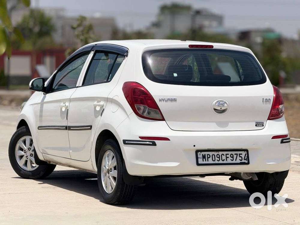Hyundai I20 2010-2012 1.2 Sportz Option, 2012, Petrol