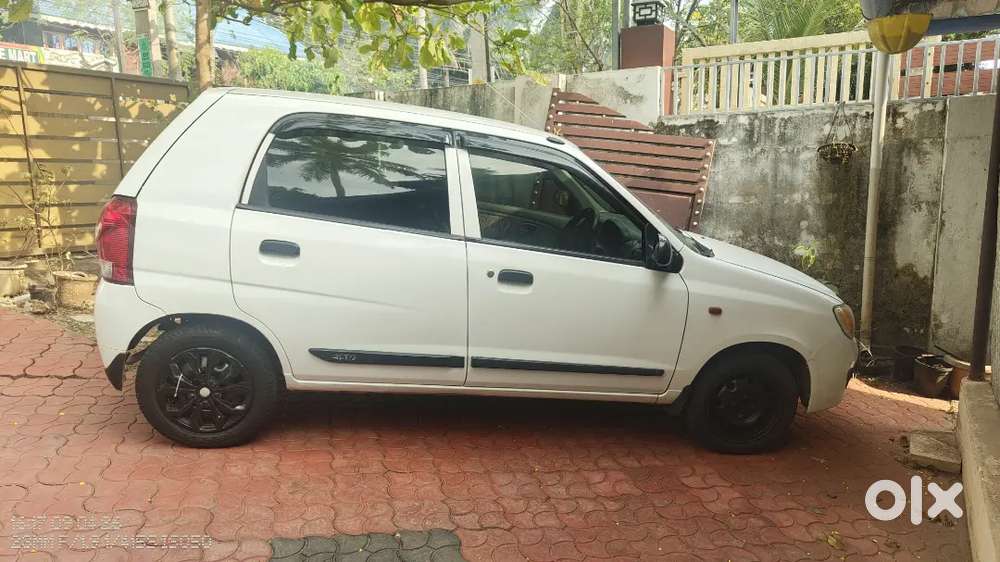 Battery New, Tyre ,ac Good, No Complaint, Smooth Driving