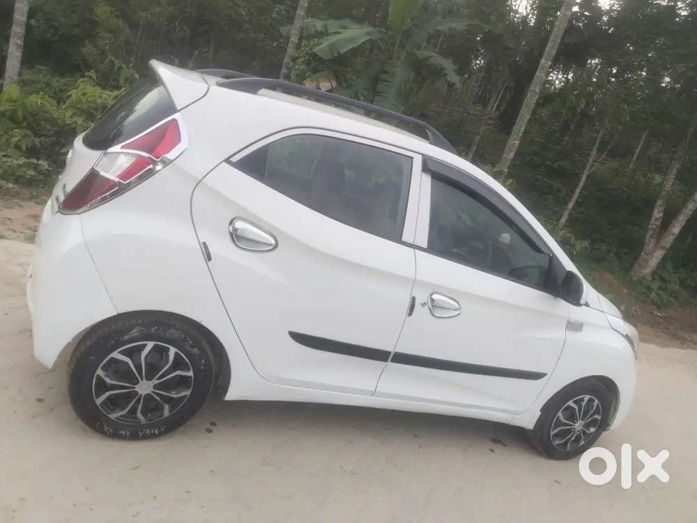 Hyundai Eon 2012 Petrol 65000 Km Driven