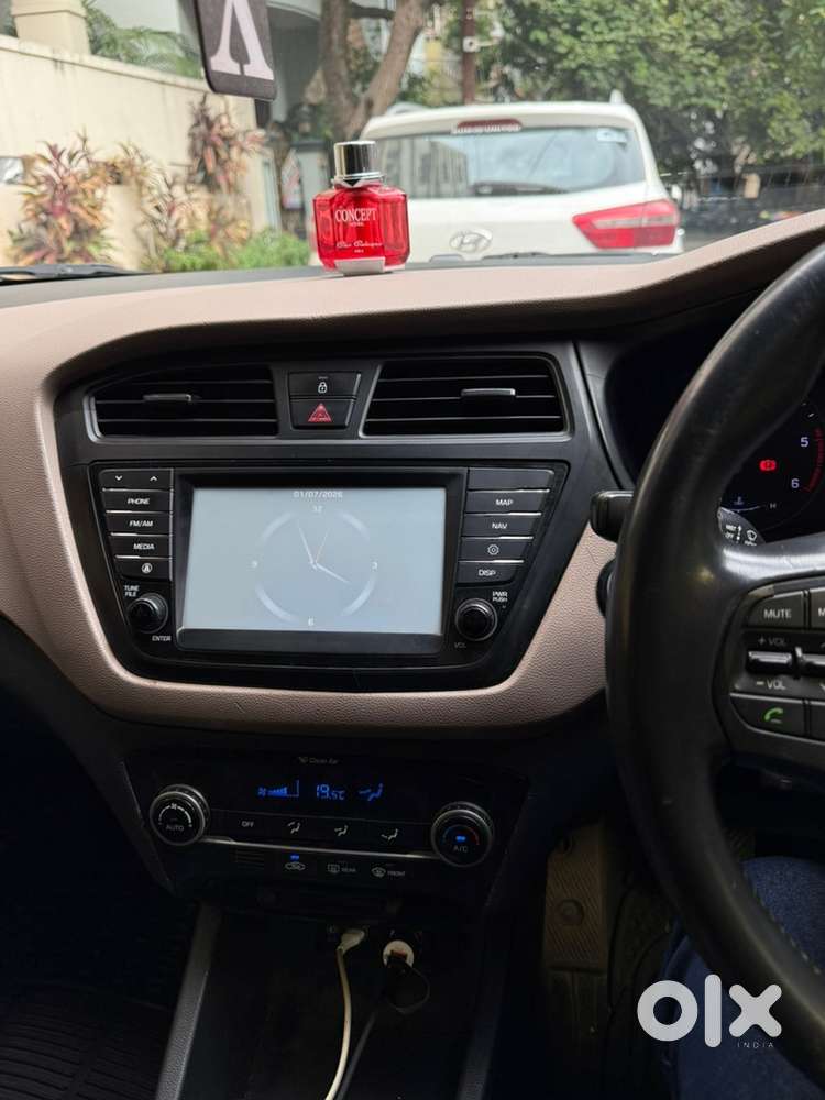 Hyundai I20 Asta Diesel Showroom Condition Single Owner