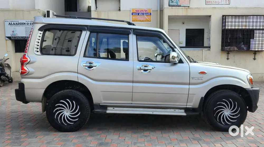Mahindra Scorpio 2011 Diesel Manual