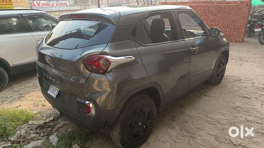 Tata Punch Pure, 2022, Petrol