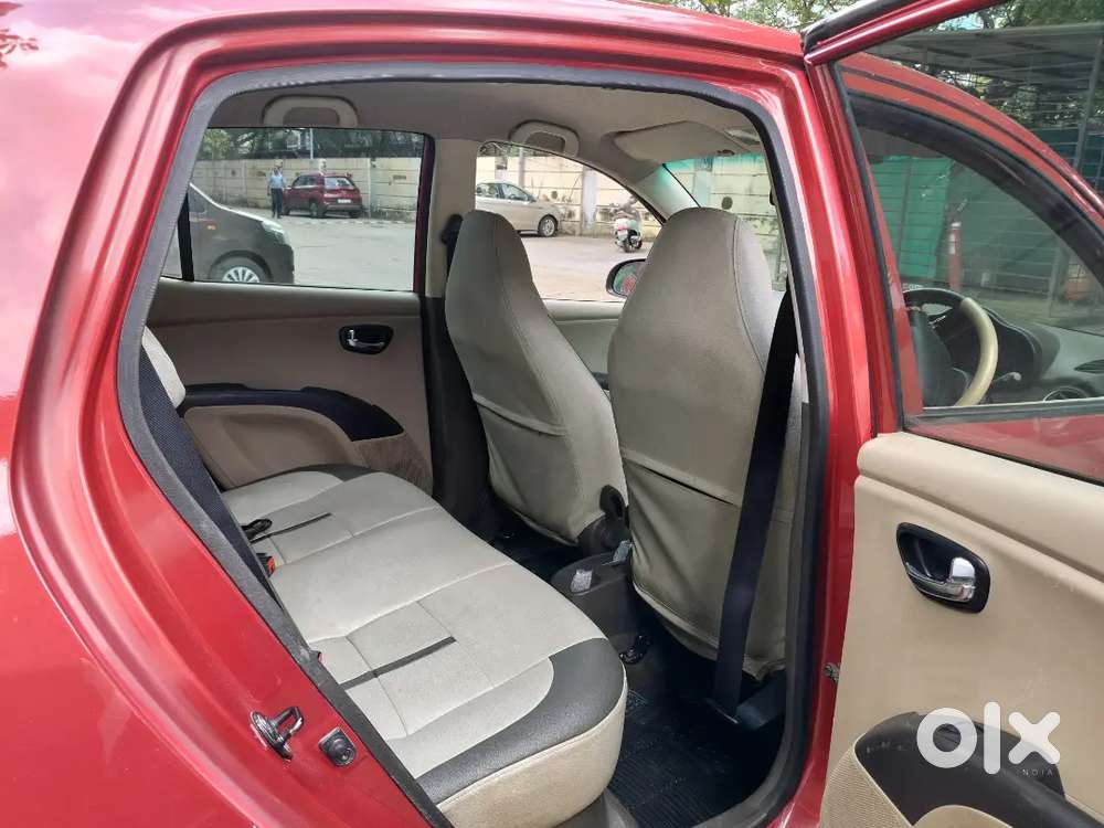 Hyundai I10 Sportz Petrol 2012
