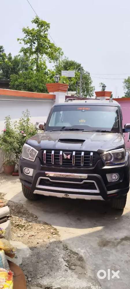 Mahindra Scorpio Classic 2017 Diesel 120000 Km Driven