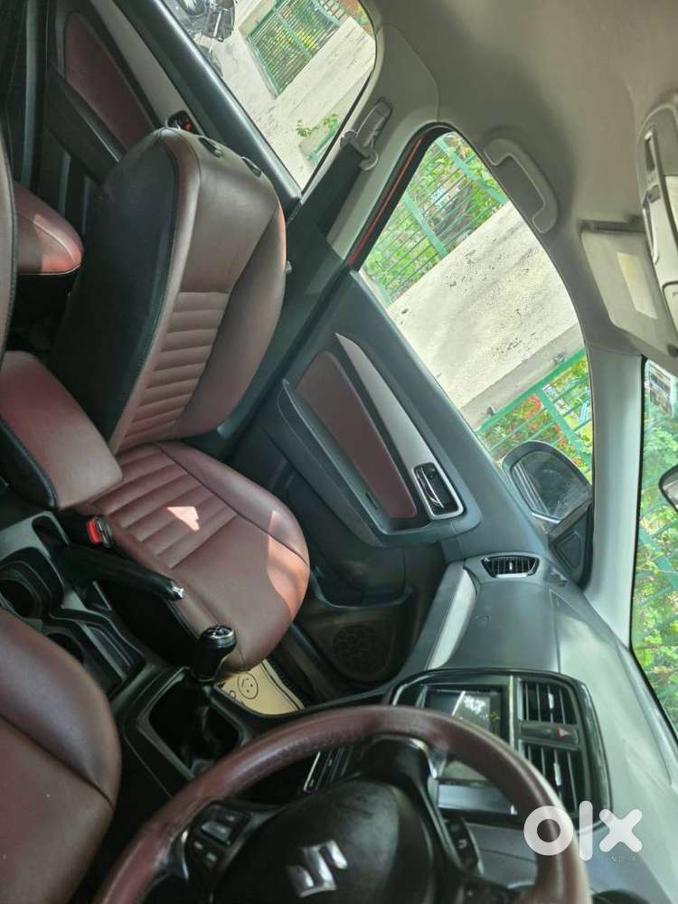 Maruti Suzuki Brezza Zdi+ Dual Tone, 2016, Diesel