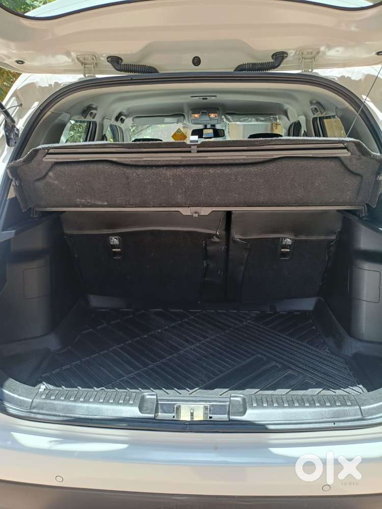 Toyota Urban Cruiser 1.5 Premium Grade Dual Tone At, 2020, Petrol