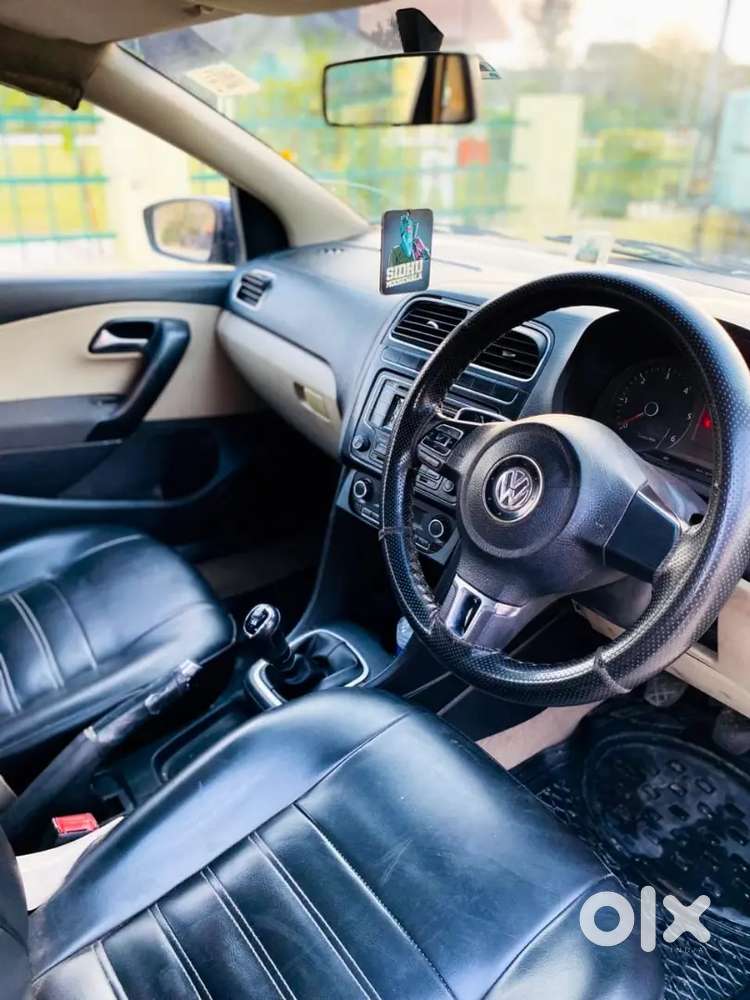 Polo ਬਹੁਤ ਘੱਟ ਚੱਲੀ ਸਾਰੀ ਫੈਮਲੀ ਕੈਨੇਡਾ