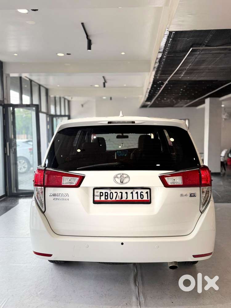 Toyota Innova Crysta 2.4 G Mt, 2016, Diesel
