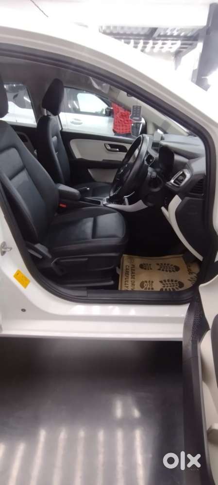 Tata Altroz 1.2 Xz Plus Petrol, 2022, Petrol