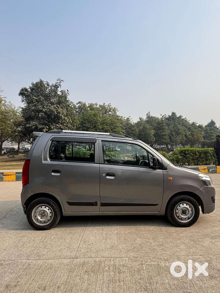 Maruti Suzuki Wagon R Lxi Optional, 2017, Cng & Hybrids