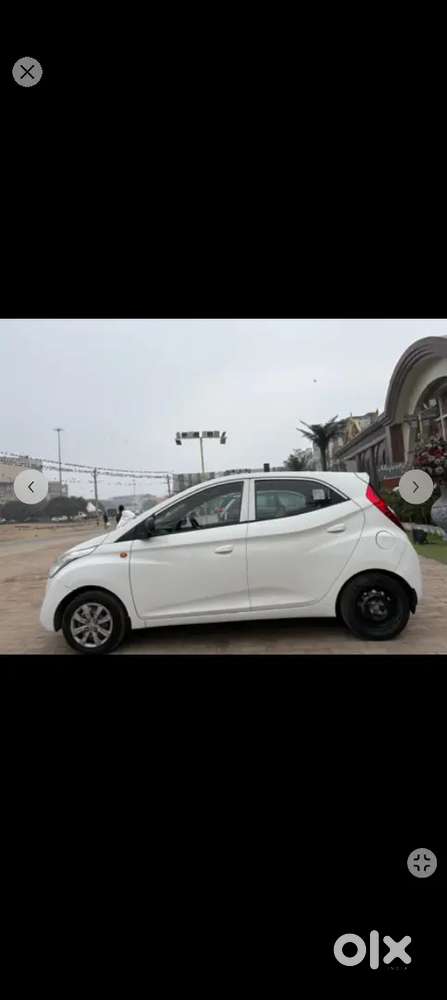 Hyundai Eon 2015 With Abs Petrol 23500 Km Driven