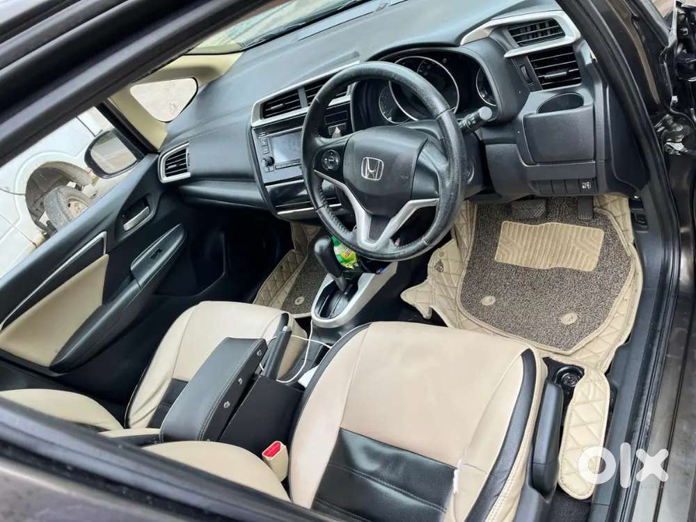 Honda Jazz 2017 Petrol 65000 Km Driven