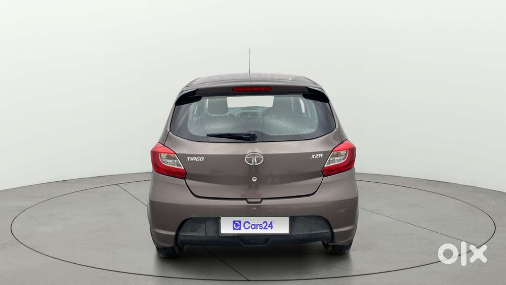 Tata Tiago 1.2 Revotron Xza, 2018, Petrol