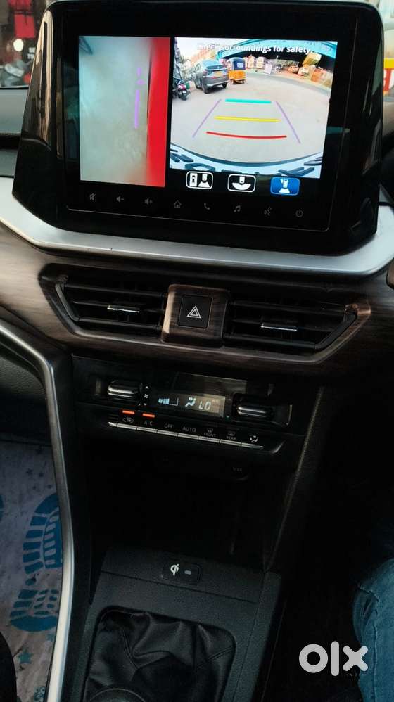 Maruti Suzuki Vitara Brezza 1.5 Zxi Plus Dual Tone, 2023, Petrol