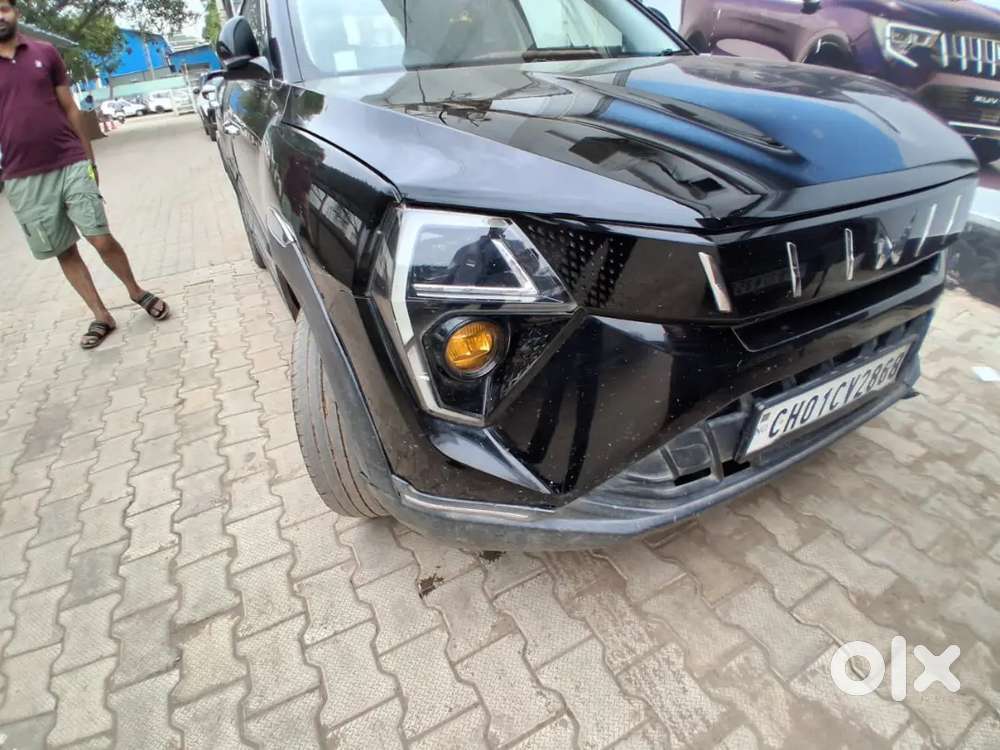Mahindra Xuv 3xo Petrol 2024