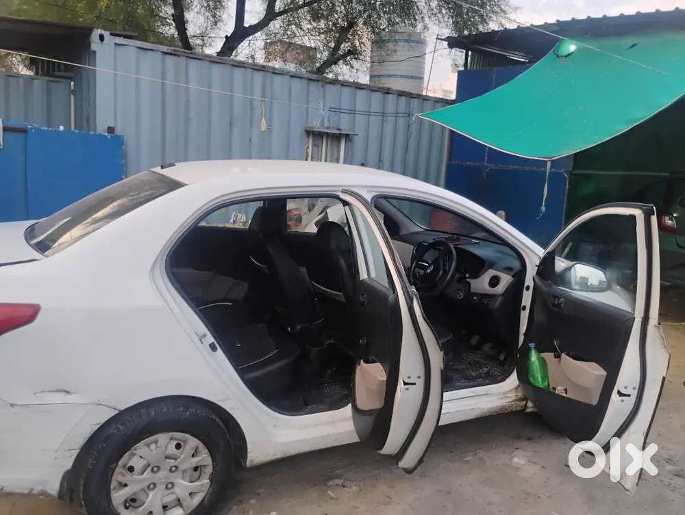 Hyundai Xcent Taxi Gadi Hai