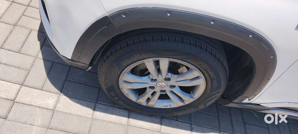 Maruti Suzuki Brezza Zdi+ Dual Tone, 2017, Diesel