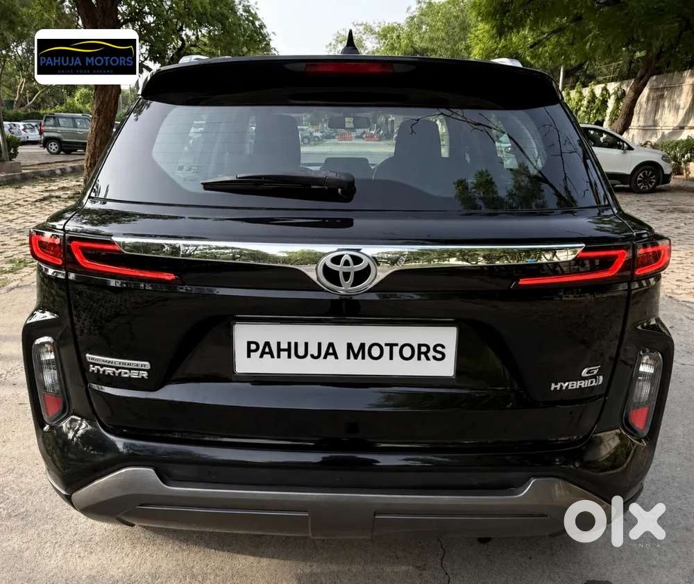 Toyota Urban Cruiser Hyryder, 2025, Petrol