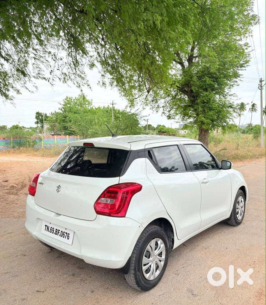 Maruti Suzuki Swift Vxi Ags, 2018