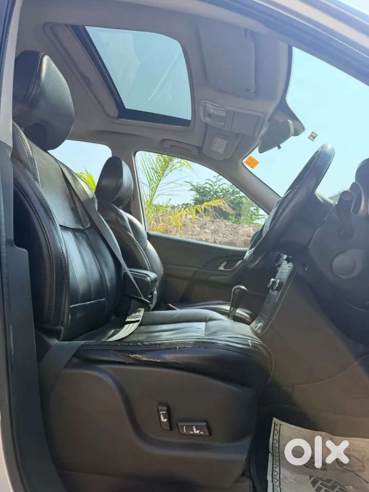 Mahindra Xuv500 At W10 Awd, 2017, Diesel