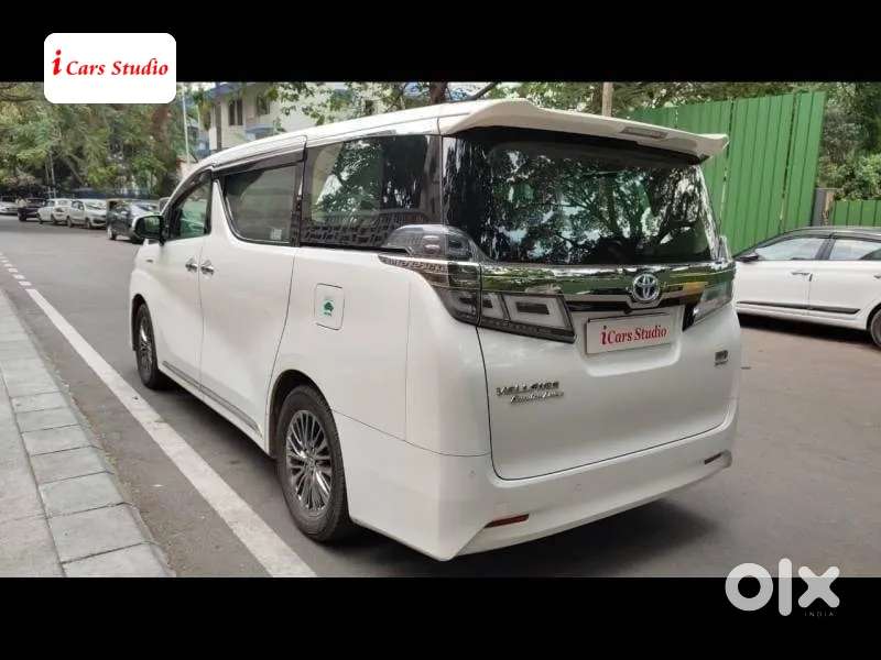 Toyota Vellfire, 2021, Petrol