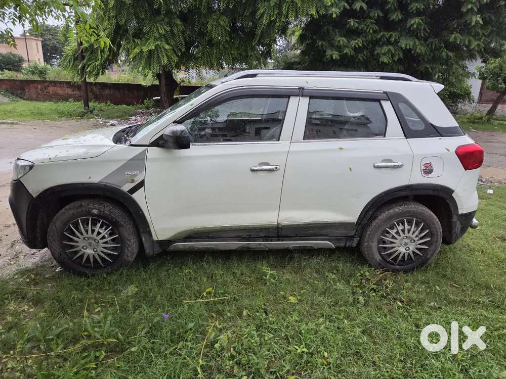 Maruti Suzuki Brezza Ldi 2018